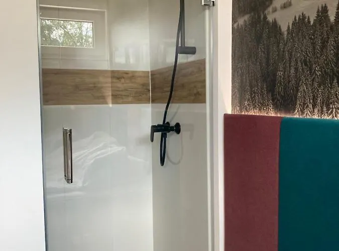 Sara Z Sauna 公寓 乌斯特龙